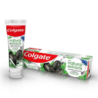 imagem de Creme Dental Colgate 90G Natural Extracts Carvao Ativ